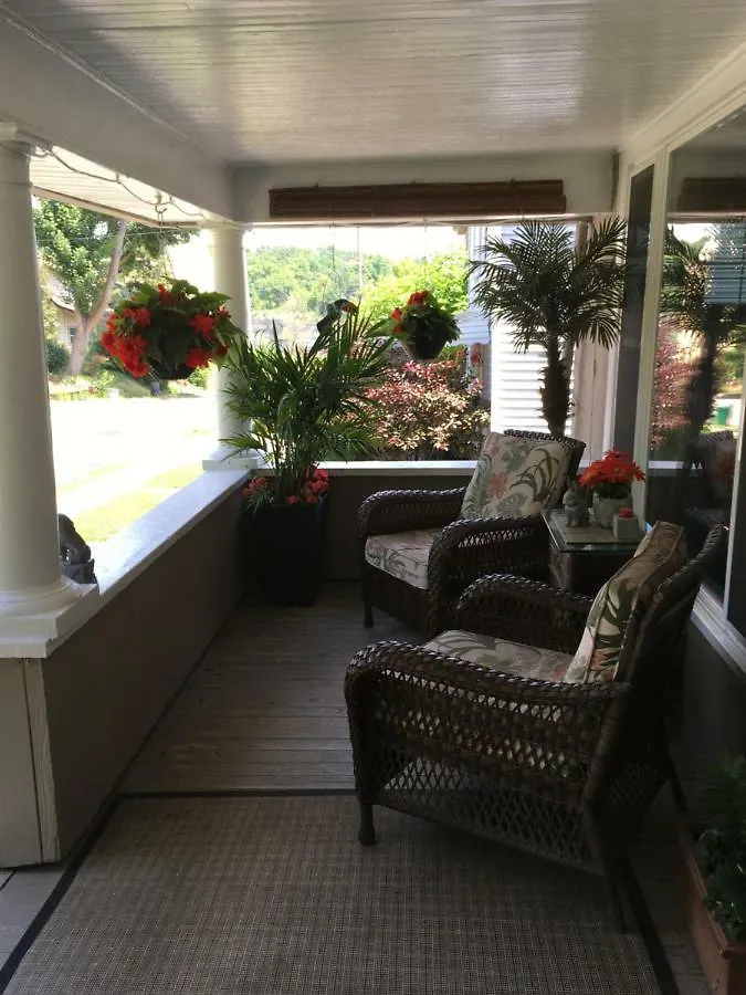 Your Oasis In Niagara Falls Canada