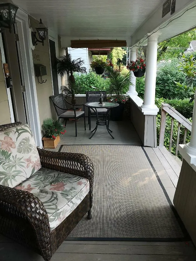 Apartment Your Oasis In Niagara Falls Canada